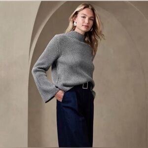 Banana Republic Merino Wool Mock Neck Sweater